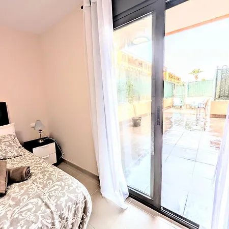 Mocan Sun Relax Byfwtrealestate Apartman